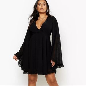 PLUS DOBBY CHIFFON WIDE SLEEVE SKATER DRESS Size 14